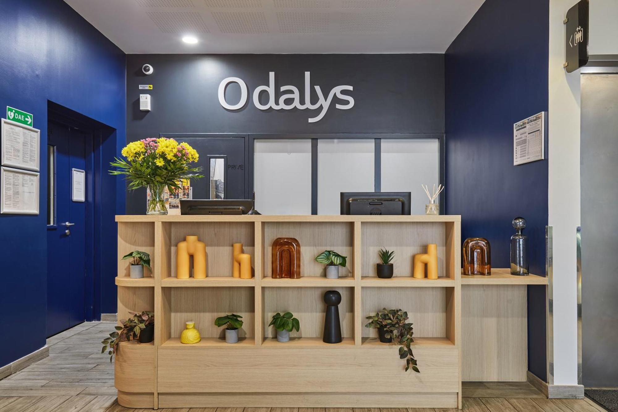 Appart Hotel Odalys City Paris Levallois Exterior foto